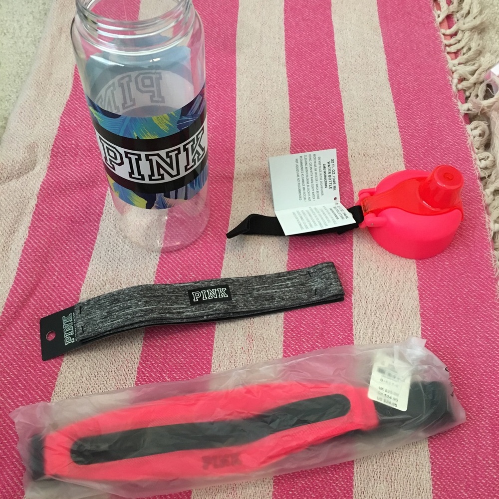 Victoria Secret Pink Collegiate Water Bottle Pack